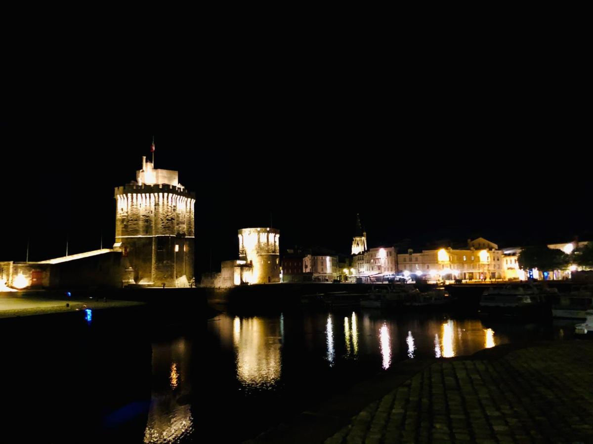 Nuit Insolite Sur Un Voilier Au Coeur De La Rochelle ラ・ロシェル エクステリア 写真
