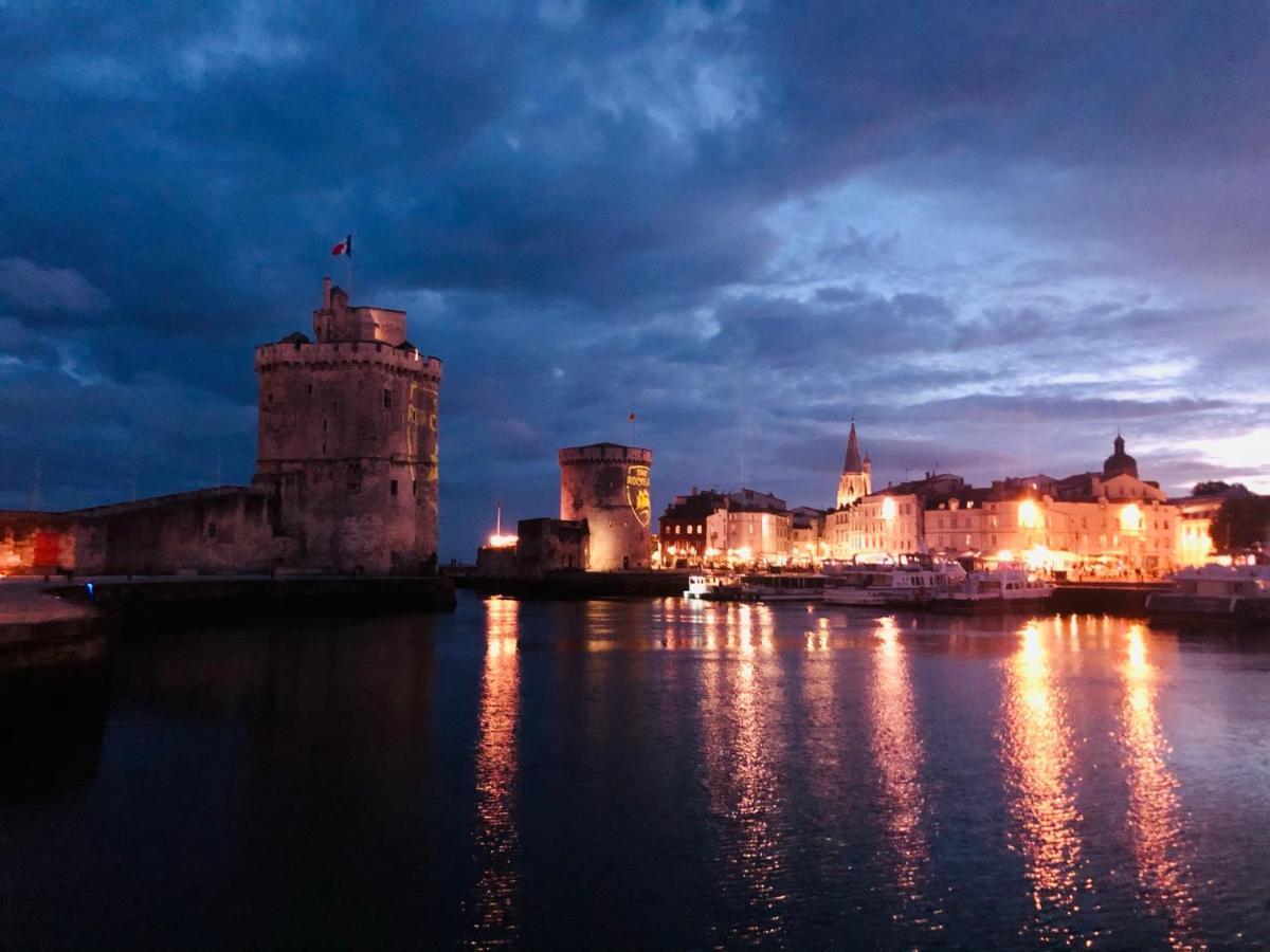 Nuit Insolite Sur Un Voilier Au Coeur De La Rochelle ラ・ロシェル エクステリア 写真